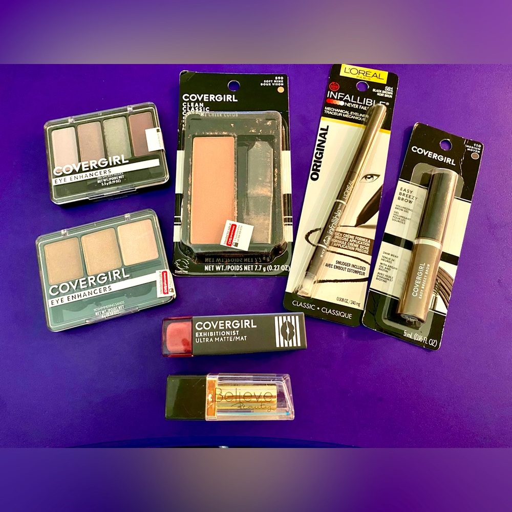 💕NWT Covergirl Bundle